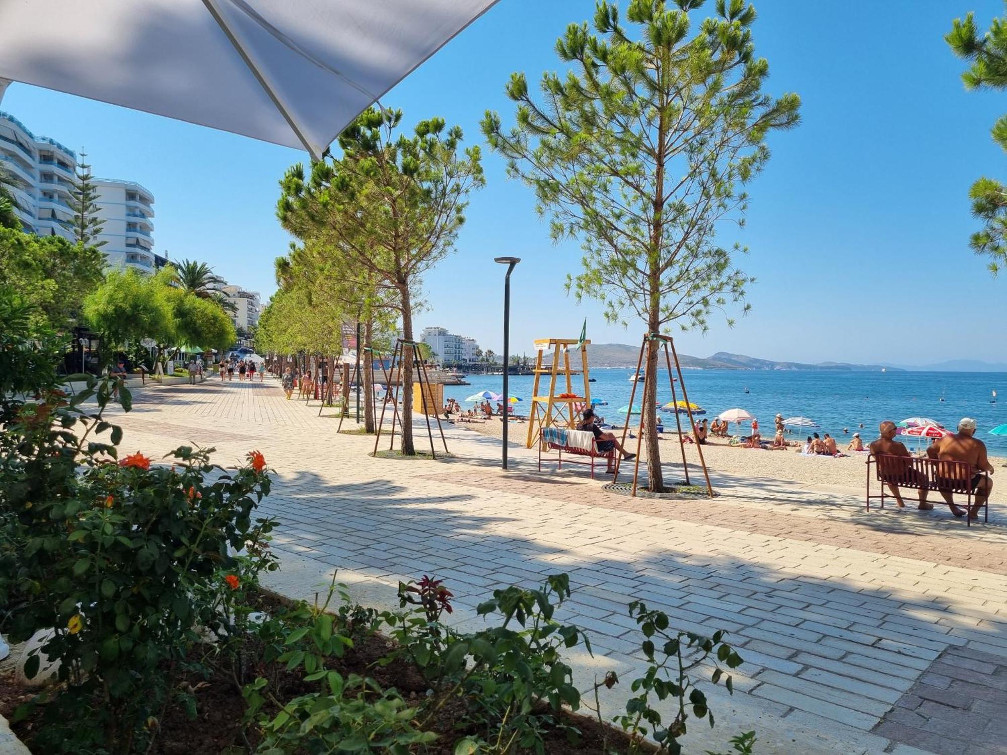 Saint Tropez Apartment Sarande Ngoại thất bức ảnh