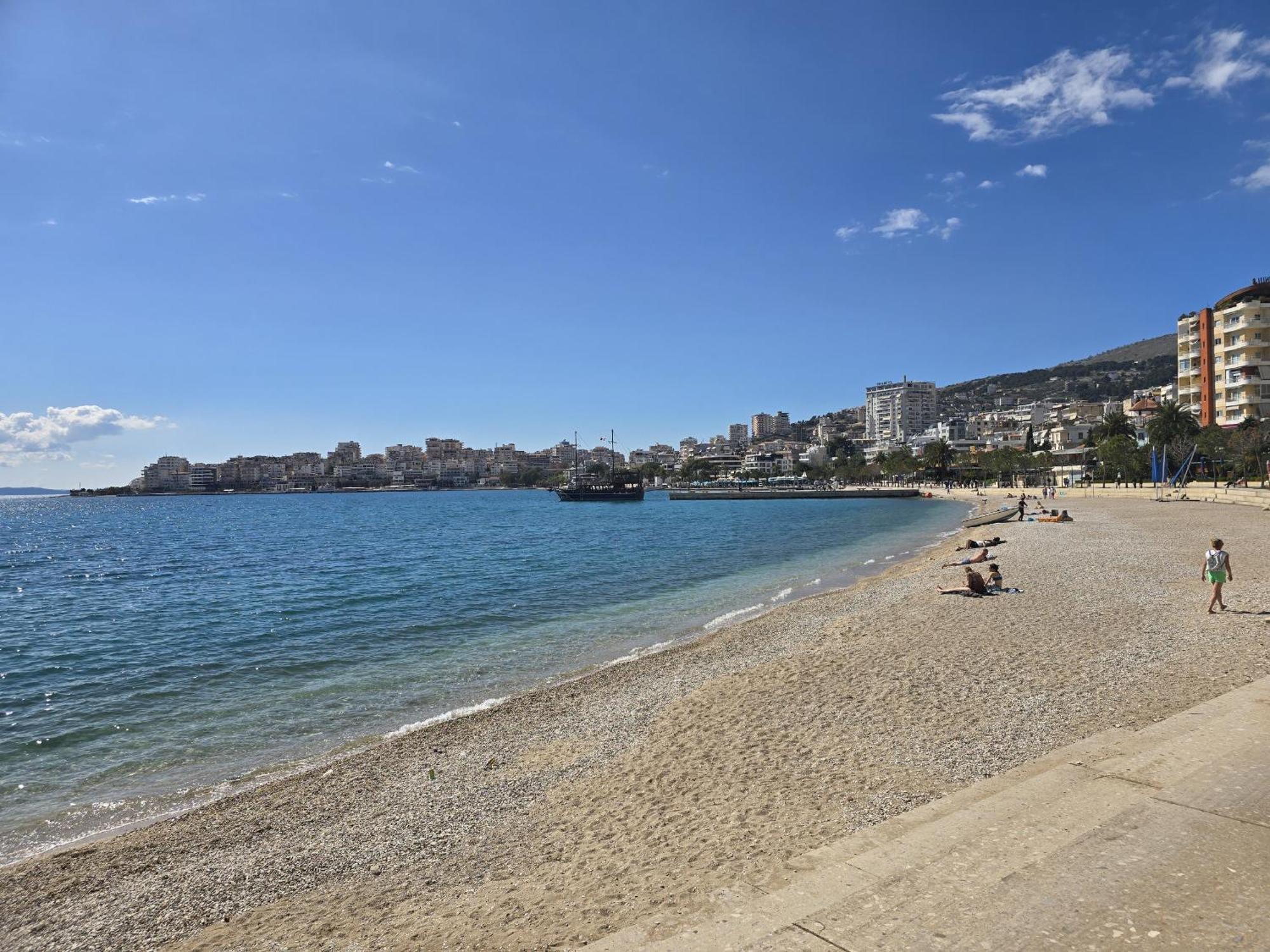 Saint Tropez Apartment Sarande Ngoại thất bức ảnh